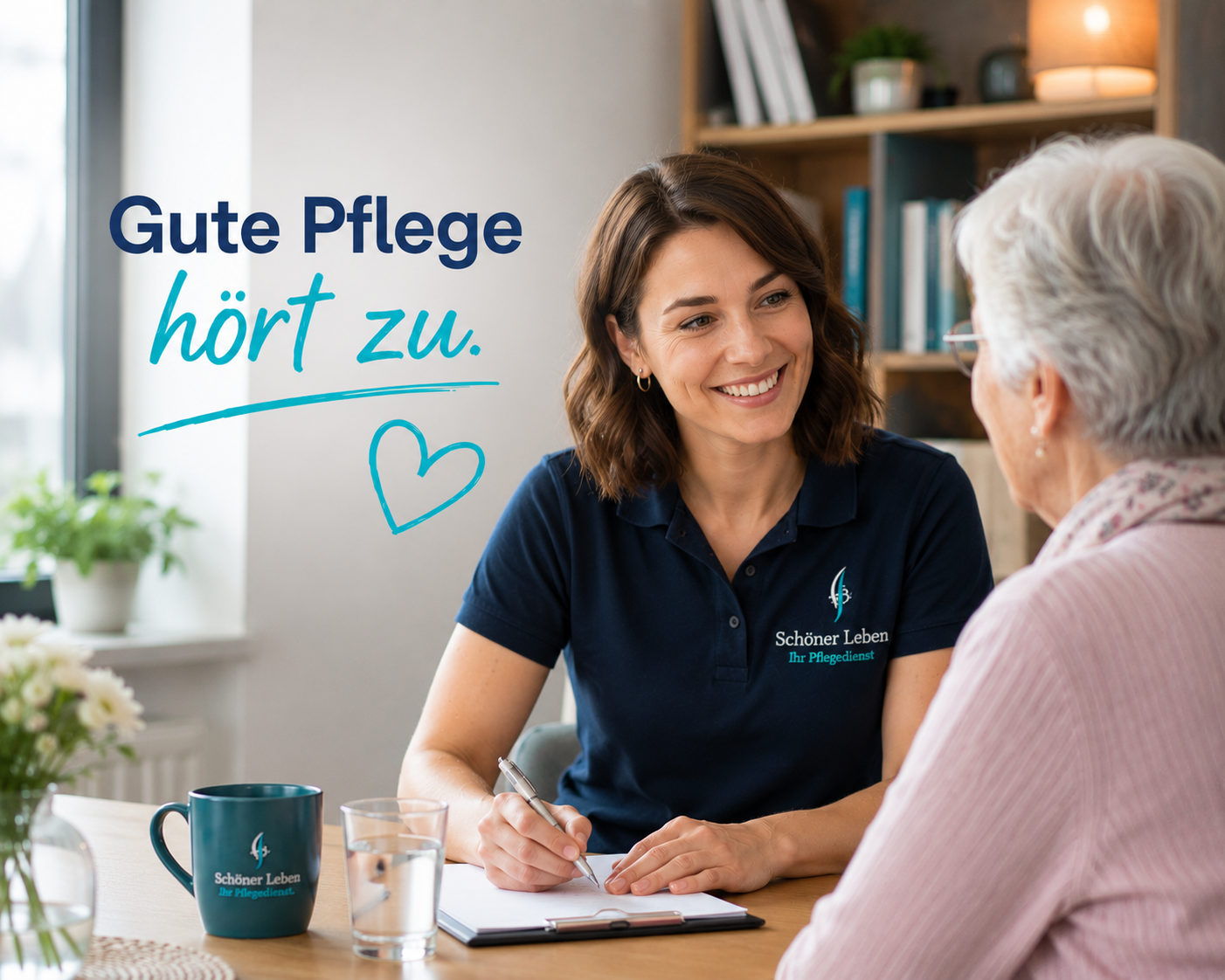 Beratungsgespräch über die Kosten eines ambulanten Pflegedienstes