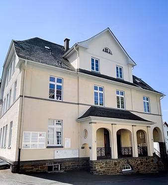 Alte Grundschule in Linz